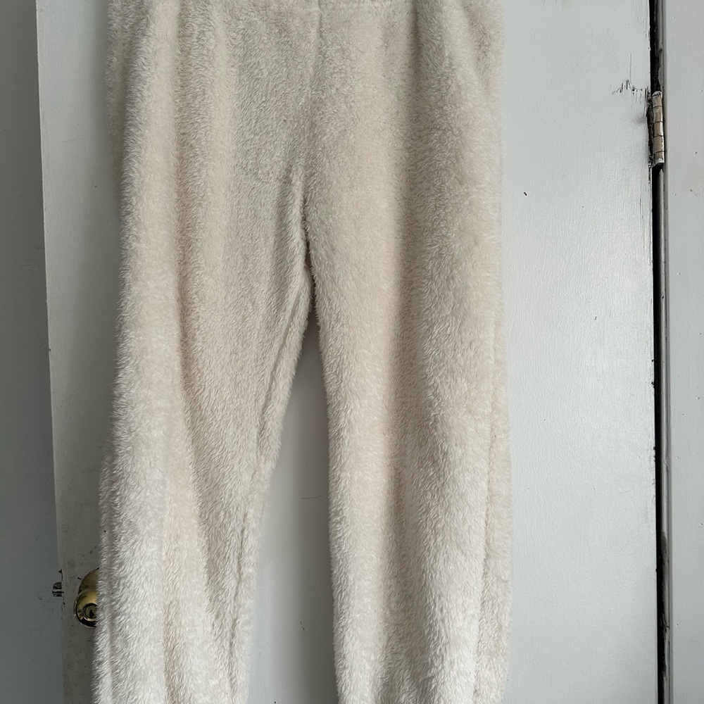 UGG Cream Fleece Joggers with Elastic Cuffs
